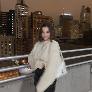 Meet your Posher, Dannon